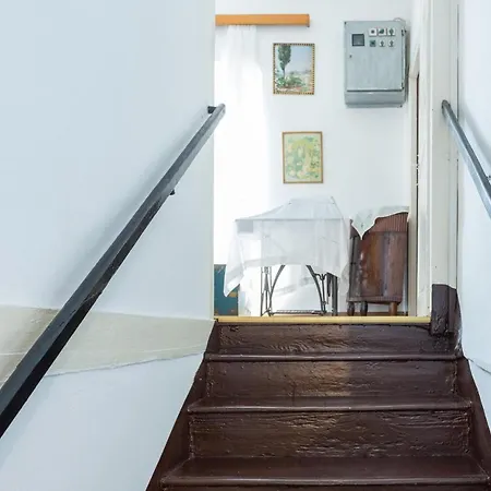 Perovic- Twin With Balcony * دوبروفينك